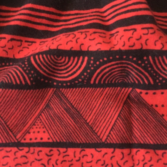 American Apparel black and red graphic skirt - Picture 2 of 2